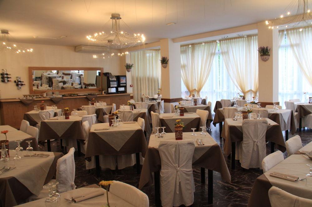 Hotel Bisanzio Τσέρβια Εξωτερικό φωτογραφία
